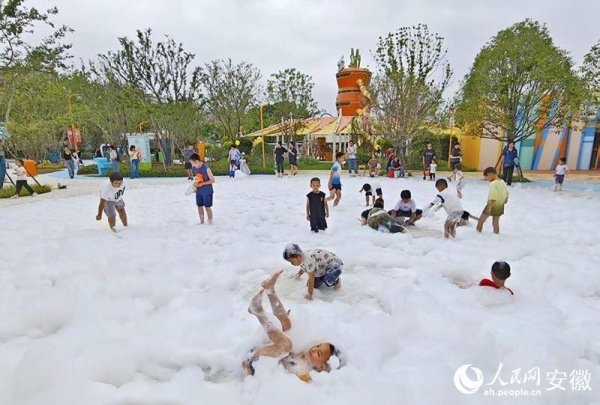 双悦网 元小鳌成长记：“文化 + 科技”，传统绽新姿